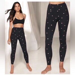 Spiritual Gangster Gold Star Leggings Size Medium